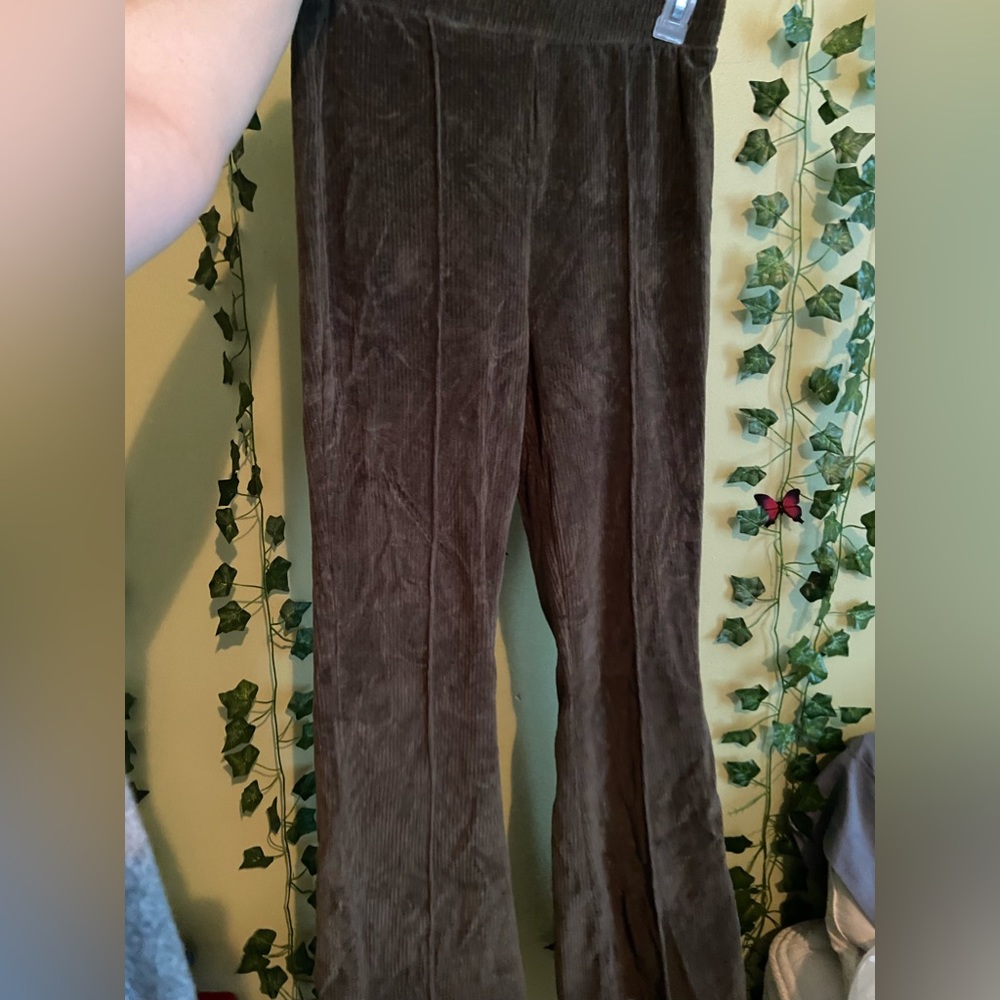 Size Small Dark Green Arie Flare Pants